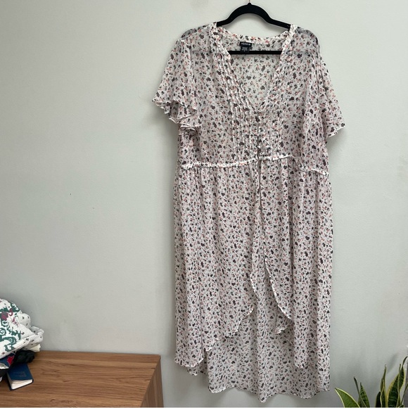 Torrid Sheer Floral Chiffon Split Maxi Tunic Top size 3X - Picture 2 of 8